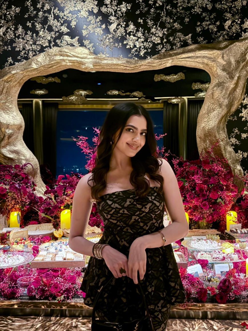 Kashika Kapoor Stuns in Black Tube Dress, Radiates Elegance at Recent Event